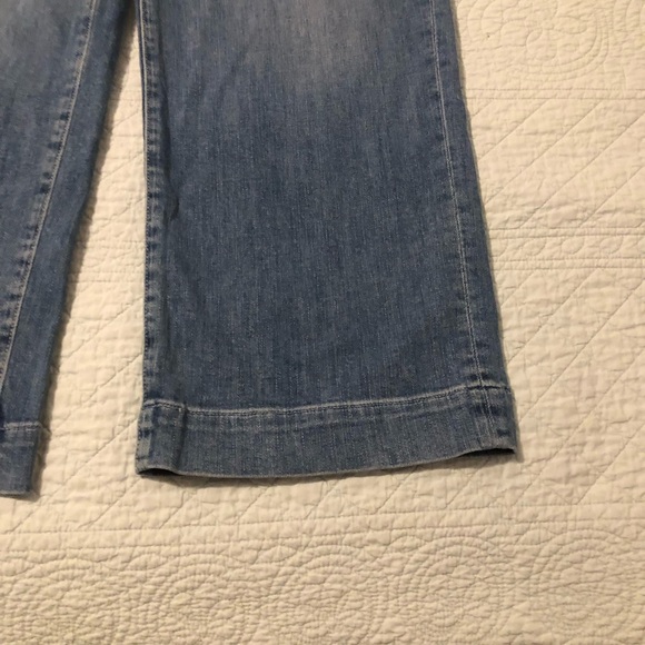 Paige Nellie wide leg high rise cropped jeans. Size 28. - Picture 4 of 9